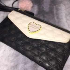 Betsy Johnson wallet